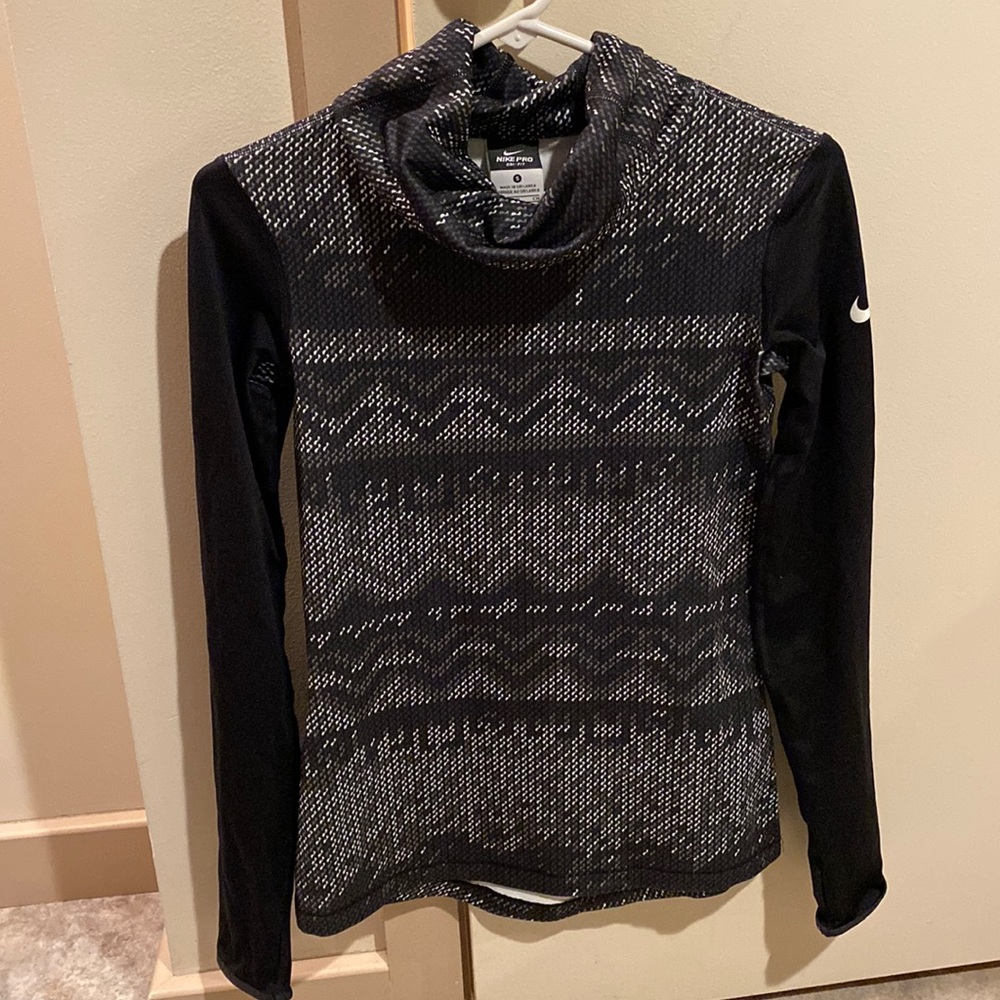 Long sleeve top